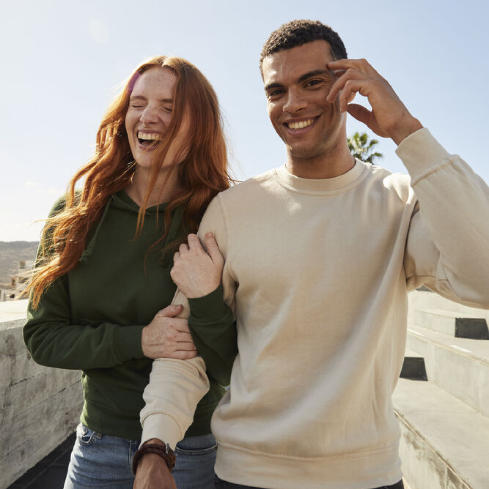 Basic Sweatshirt Roundneck